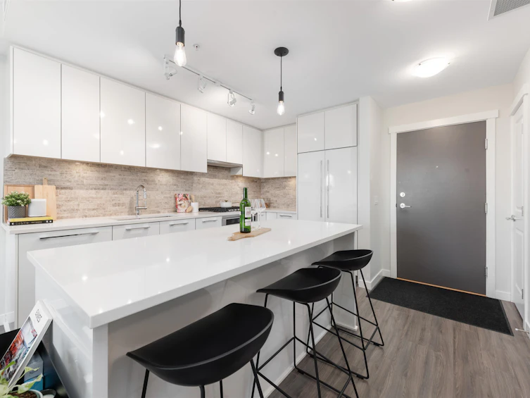 303-9500 Tomicki Avenue, Richmond, BC, V6X 0R9 - 7