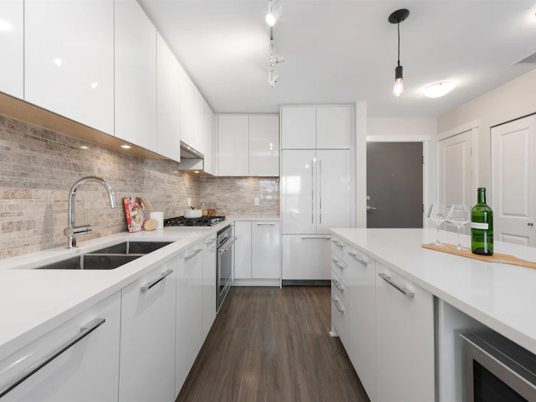 303-9500 Tomicki Avenue, Richmond, BC, V6X 0R9 - 8