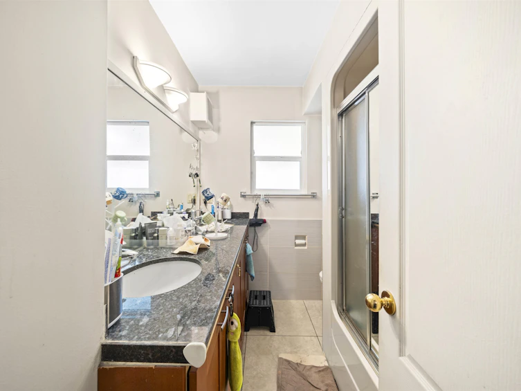 3097 E 22nd Avenue, Vancouver, BC, V5M 2Y5 - 16