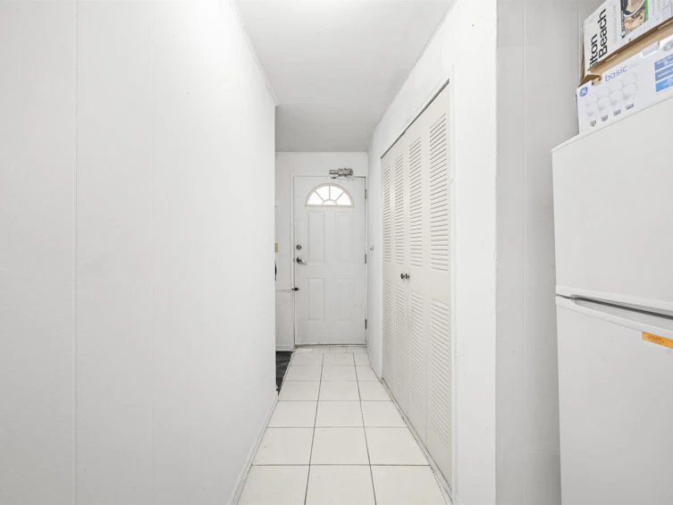 3097 E 22nd Avenue, Vancouver, BC, V5M 2Y5 - 24