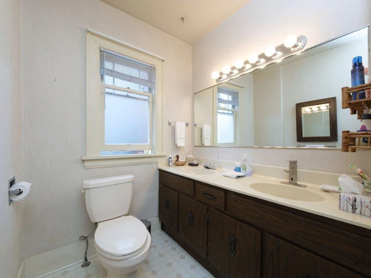 2816 W 37th Avenue, Vancouver, BC, V6N 2T6 - 16