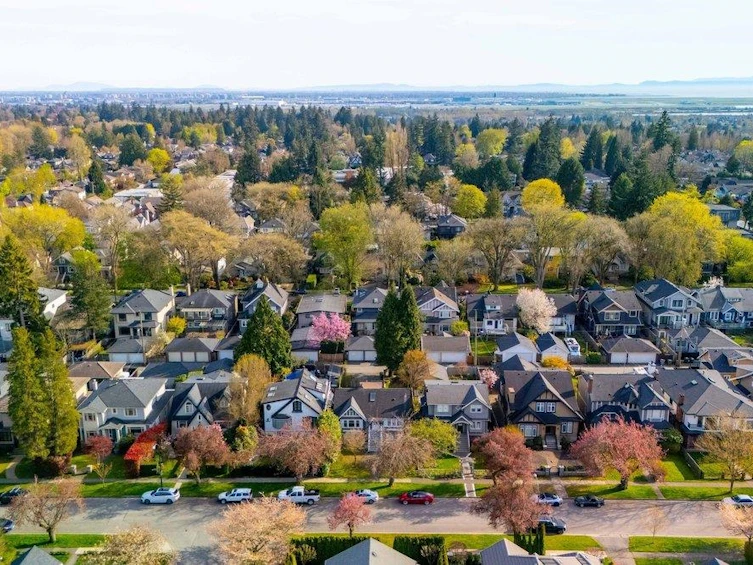 2816 W 37th Avenue, Vancouver, BC, V6N 2T6 - 38