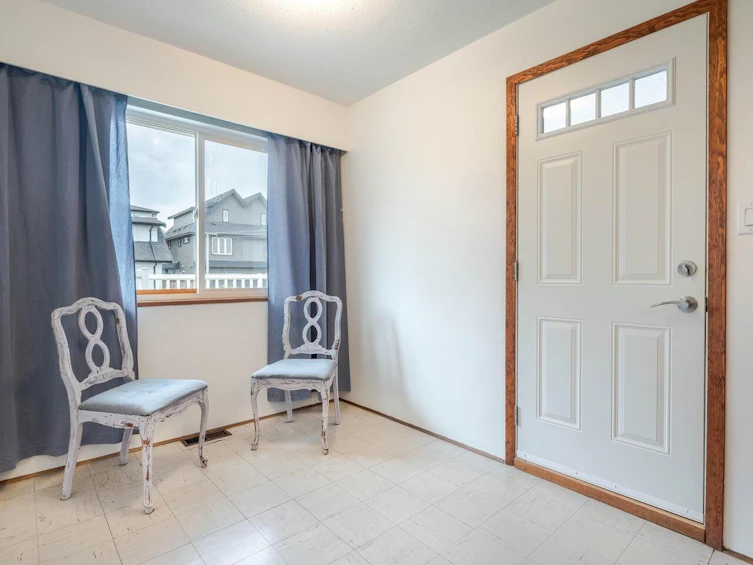 4754 Earles Street, Vancouver, BC, V5R 3R2 - 12