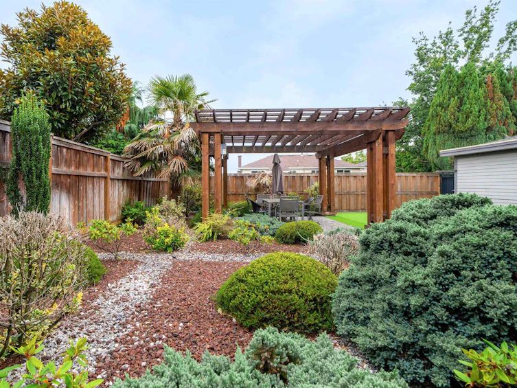 6650 Napier Street, Burnaby, BC, V5B 2C3 - 27