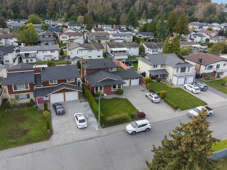 3295 Saturna Crescent, Abbotsford, BC, V2T 4R9 - 3