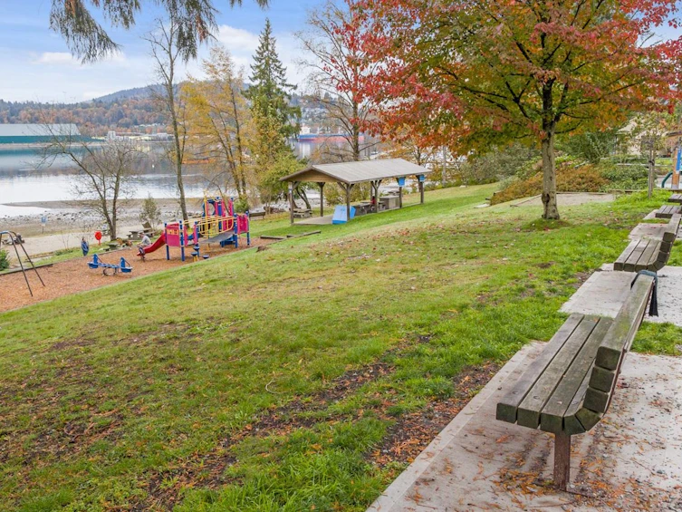 629 Bentley Road, Port Moody, BC, V3H 3A4 - 35