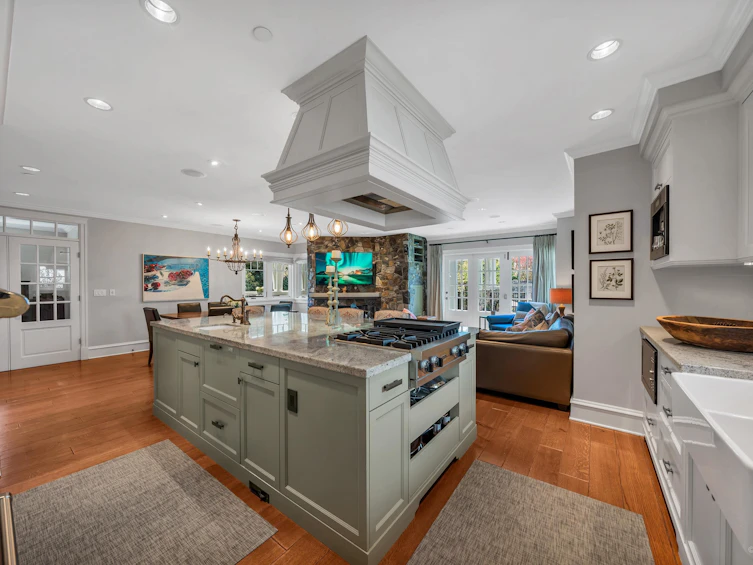 3506 W 43rd Avenue, Vancouver, BC, V6N 3J9 - 4