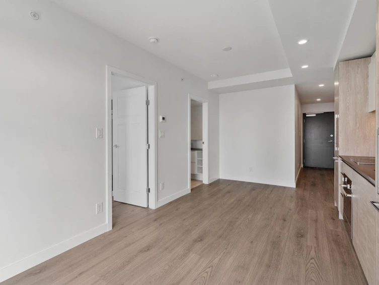 1112-13615 Fraser Highway, Surrey, BC, V3T 0P7 - 7