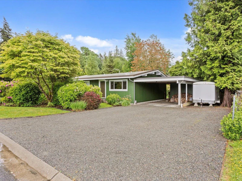 460 Emerald Avenue, Harrison Hot Springs BC V0M 1A3
