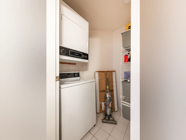 2002-1415 W Georgia Street, Vancouver, BC, V6G 3C8 - 20
