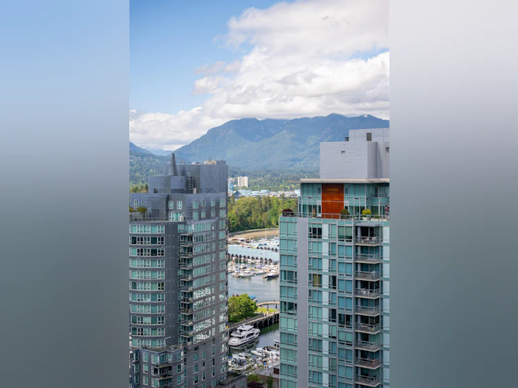 2002-1415 W Georgia Street, Vancouver, BC, V6G 3C8 - 32