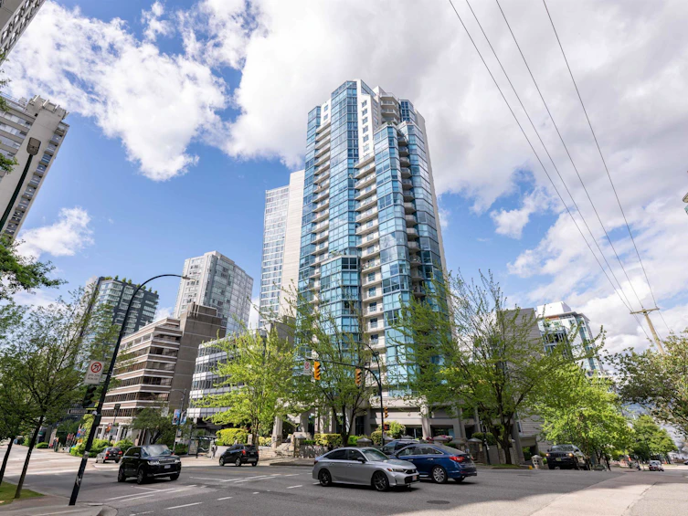 2002-1415 W Georgia Street, Vancouver, BC, V6G 3C8 - 2