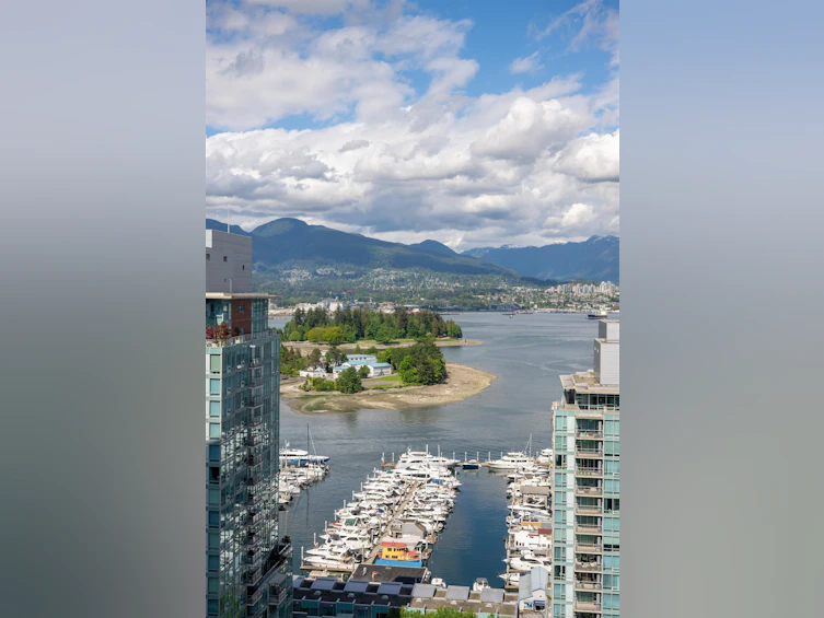 2002-1415 W Georgia Street, Vancouver, BC, V6G 3C8 - 33