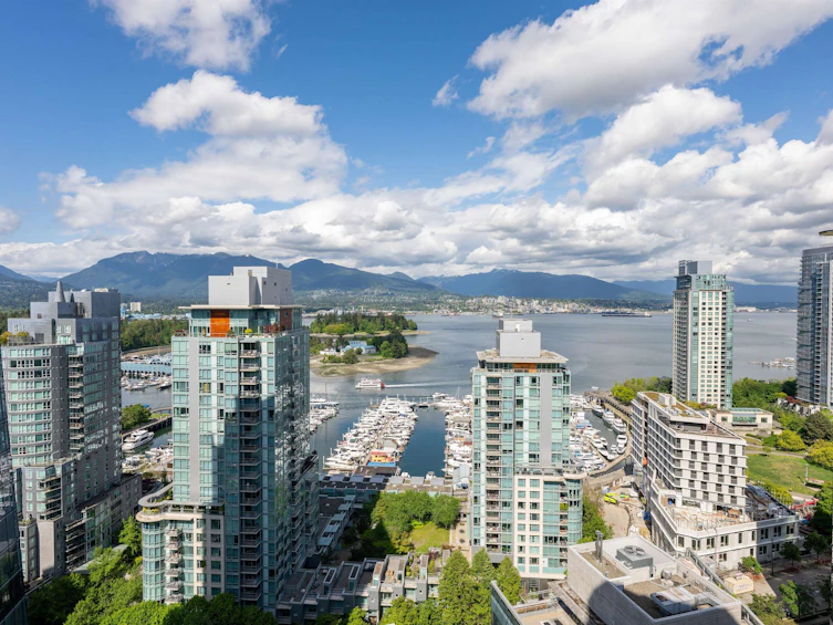 2002-1415 W Georgia Street, Vancouver, BC, V6G 3C8