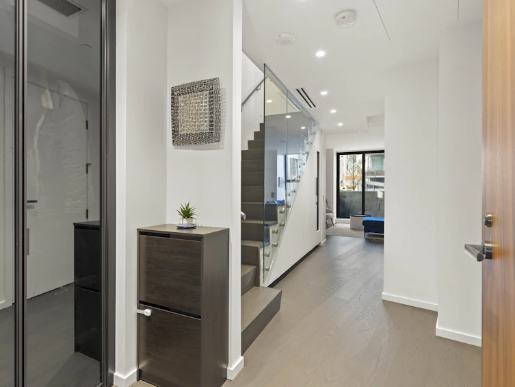 81 Switchmen Street, Vancouver, BC, V6A 0J9 - 20
