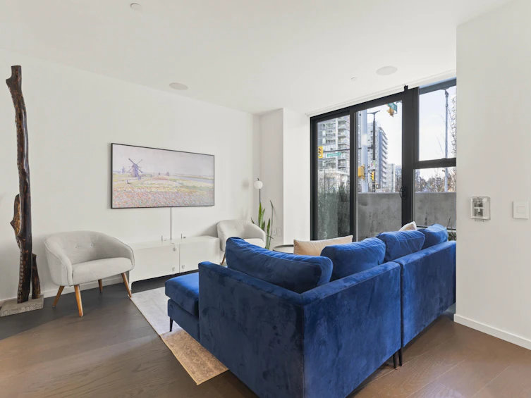 81 Switchmen Street, Vancouver, BC, V6A 0J9 - 11