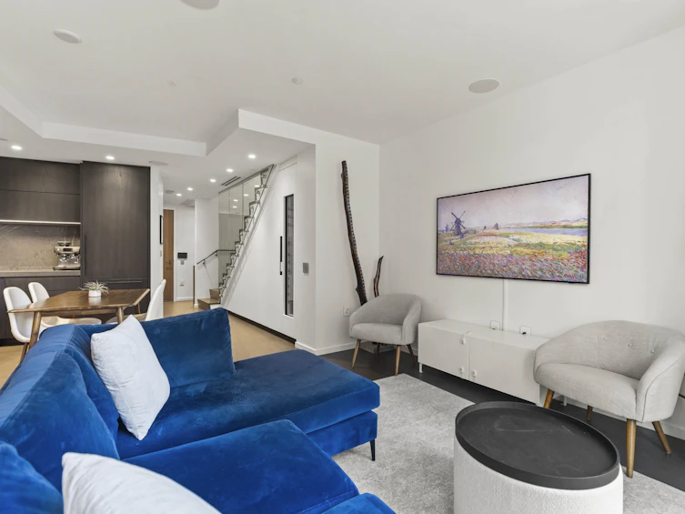 81 Switchmen Street, Vancouver, BC, V6A 0J9 - 8