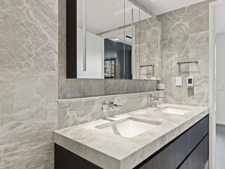 81 Switchmen Street, Vancouver, BC, V6A 0J9 - 28