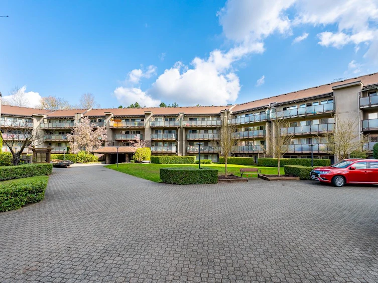 102-4373 Halifax Street, Burnaby, BC, V5C 5Z2 - 31