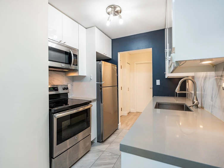 102-4373 Halifax Street, Burnaby, BC, V5C 5Z2 - 14