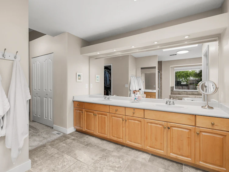 34 Foxwood Drive, Port Moody, BC, V3H 4X3 - 28