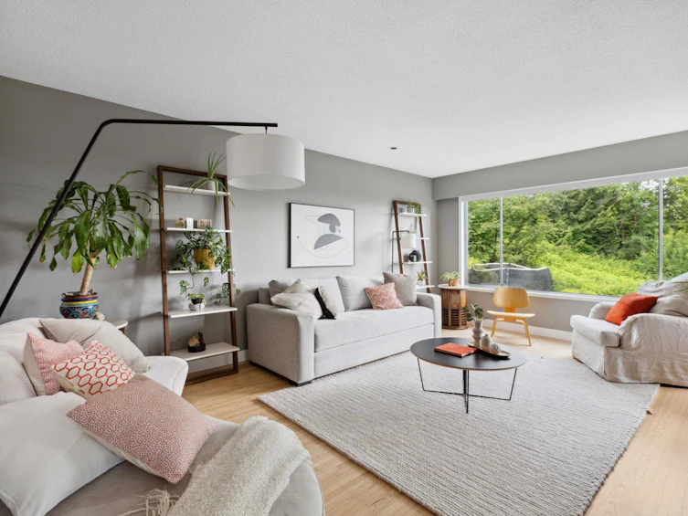 345 W Braemar Road, North Vancouver, BC, V7N 2T4 - 4