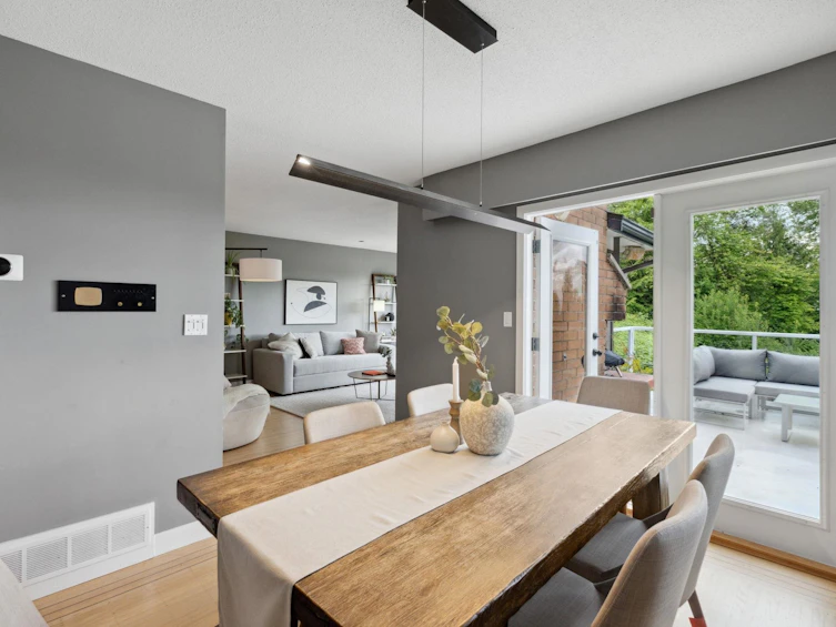 345 W Braemar Road, North Vancouver, BC, V7N 2T4 - 11