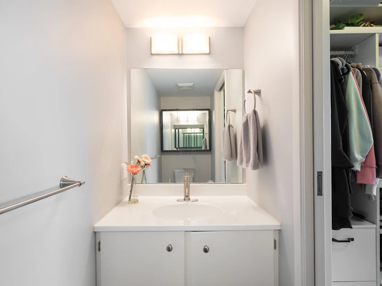 1506-9280 Salish Court, Burnaby, BC, V3J 7J8 - 17