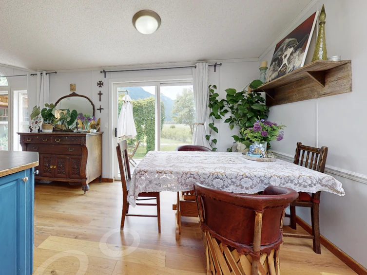 945 Erickson Road, Pemberton, BC, V0N 2L2 - 10