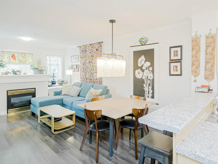 303-4989 Duchess Street, Vancouver, BC, V5R 6E5 - 2