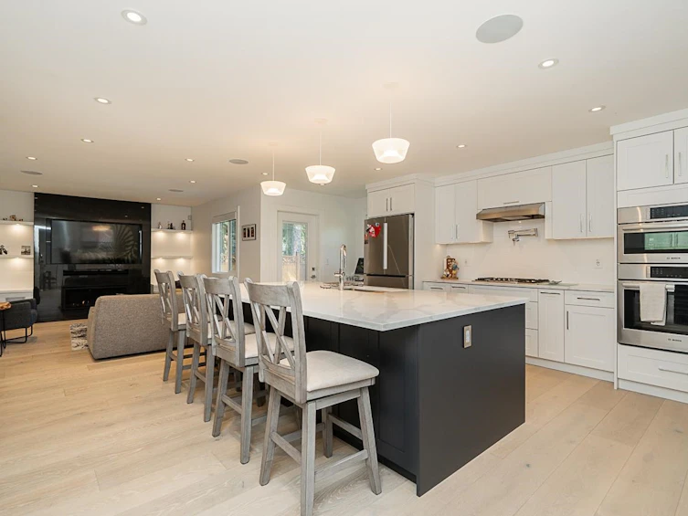 15657 93 Avenue, Surrey, BC, V4N 3B2 - 8