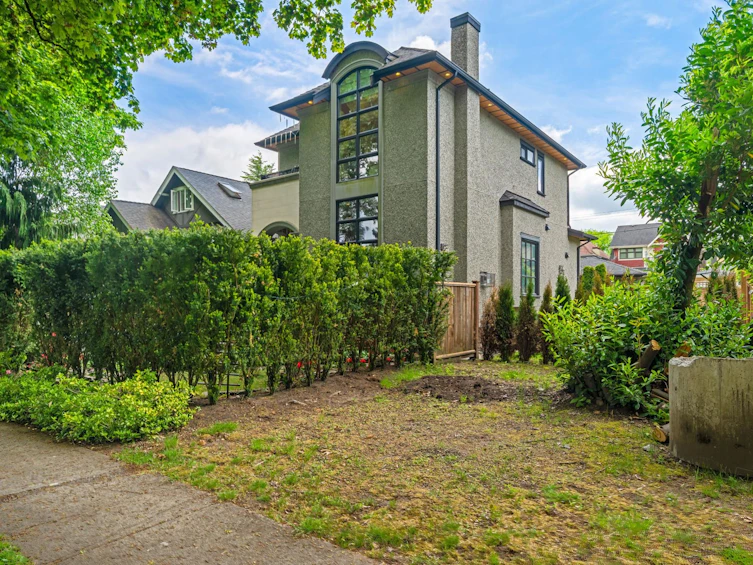 3562 W 22nd Avenue, Vancouver, BC, V6S 1J3 - 3