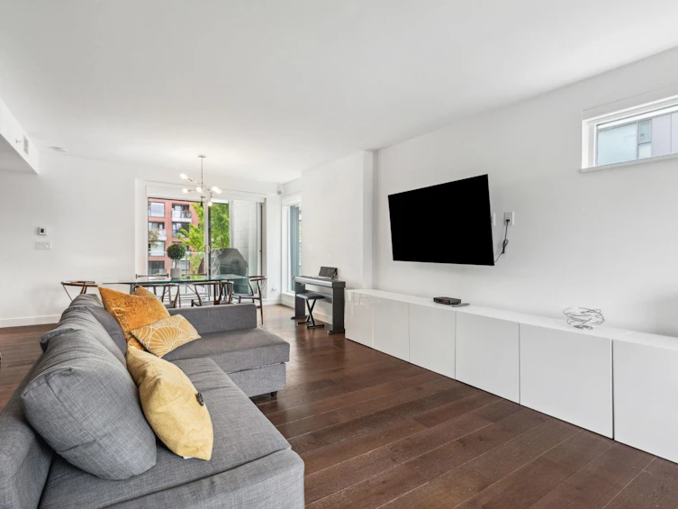 611-7228 Adera Street, Vancouver, BC, V6P 0H7 - 8