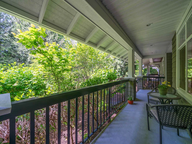 72-6878 Southpoint Drive, Burnaby, BC, V3N 5E4 - 2