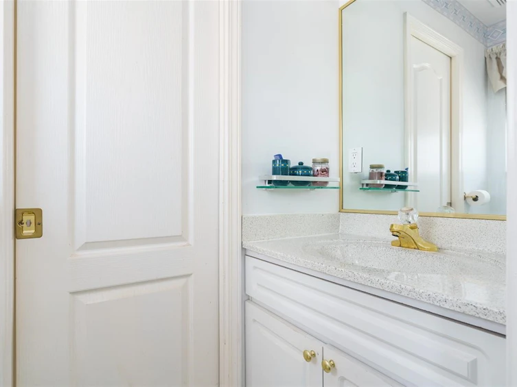 1033 E 39th Avenue, Vancouver, BC, V5W 1K9 - 27