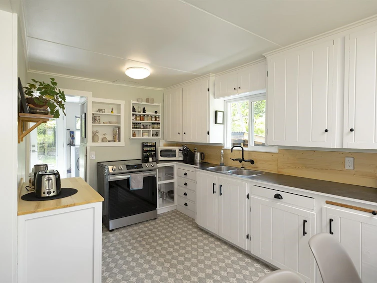 649 Dougall Road, Gibsons, BC, V0N 1V8 - 12