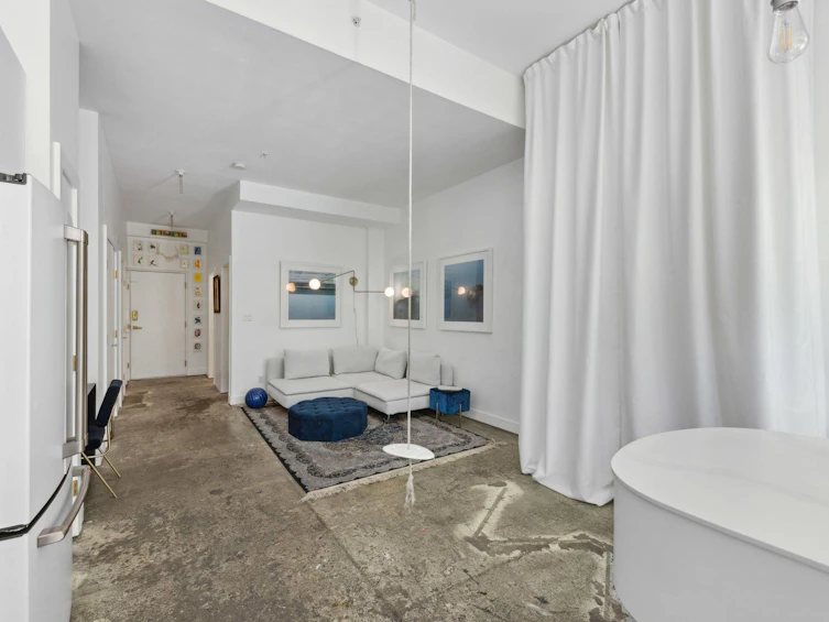 106-205 E 10th Avenue, Vancouver, BC, V5T 4V6 - 4