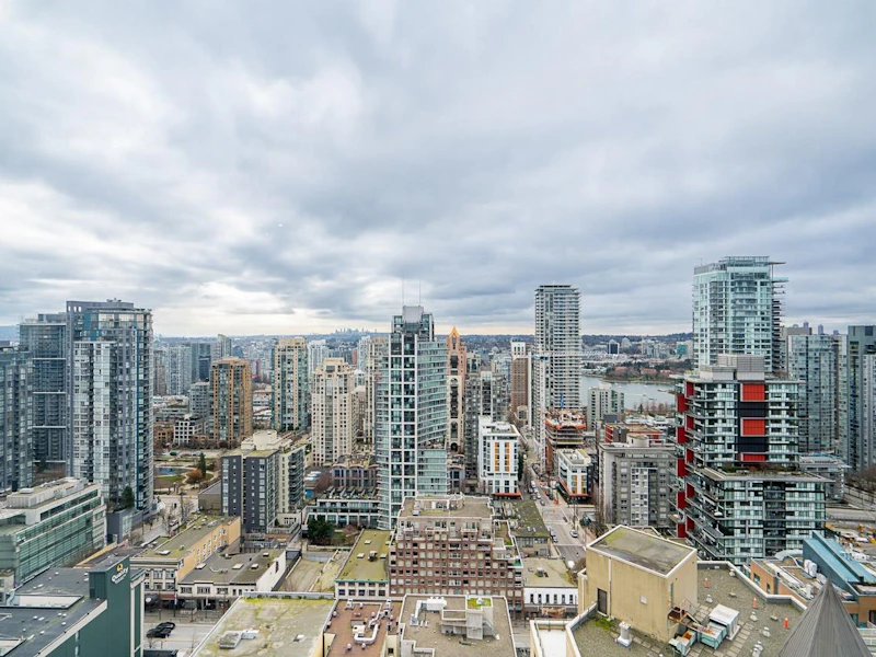 2905 - 1283 Howe Street, Vancouver BC