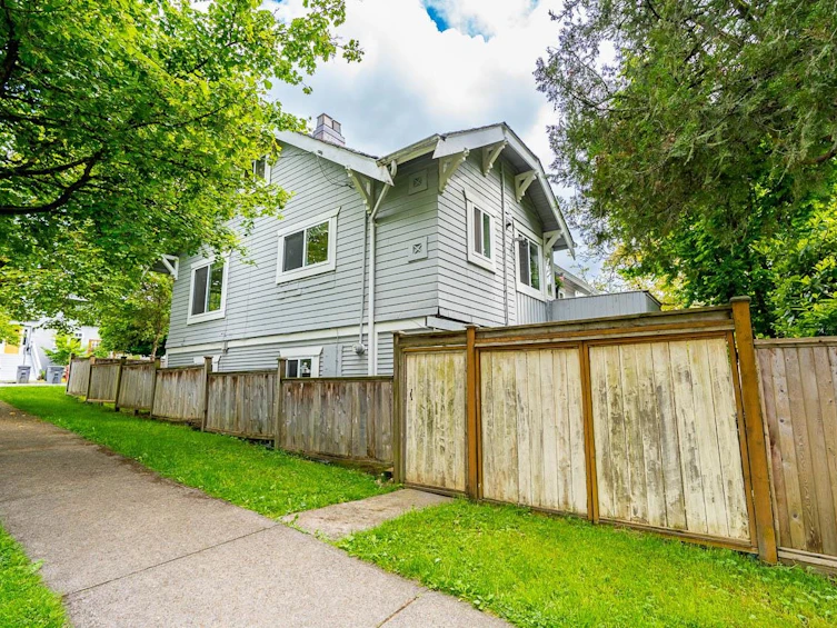 3925 Inverness Street, Vancouver, BC, V5V 4W4 - 35