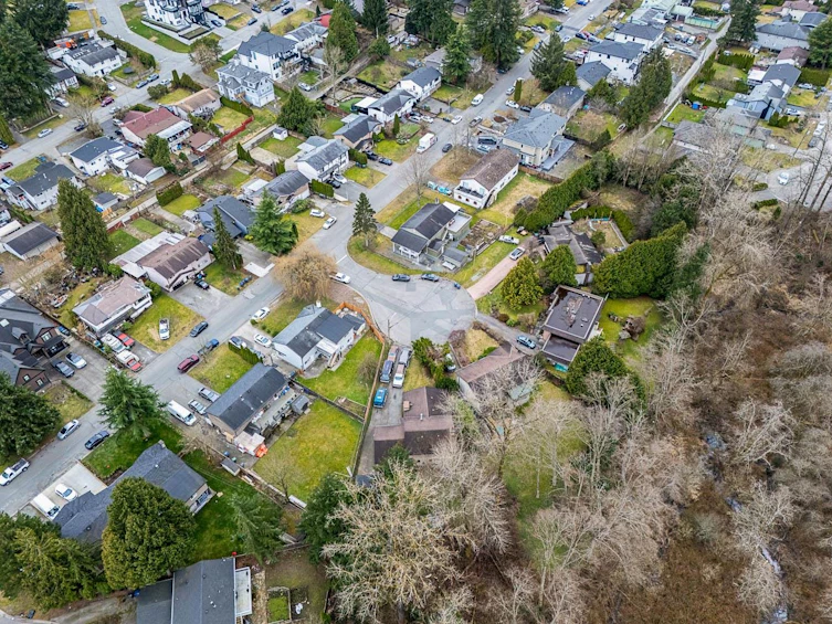 7976 141a Street, Surrey, BC, V3W 6L6 - 8