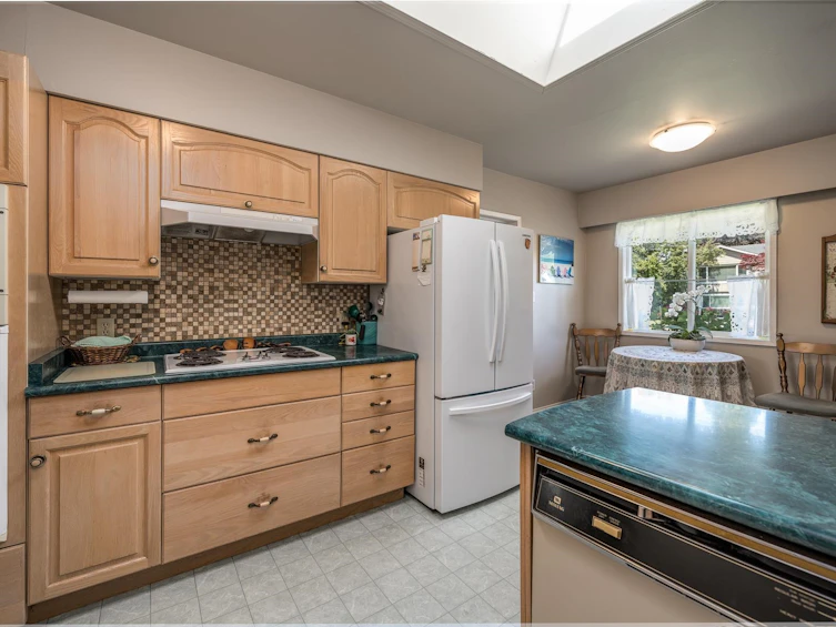 5282 Saratoga Drive, Delta, BC, V4M 2E9 - 10