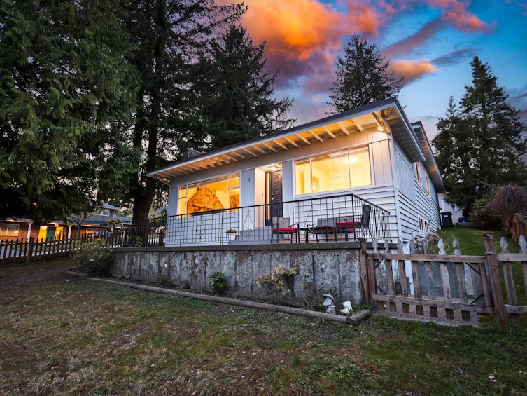 800 Calverhall Street, North Vancouver, BC, V7L 1X9 - 33