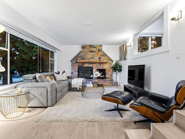 800 Calverhall Street, North Vancouver, BC, V7L 1X9 - 26
