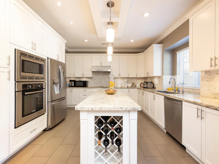 1861 W 58th Avenue, Vancouver, BC, V6P 1X1 - 8