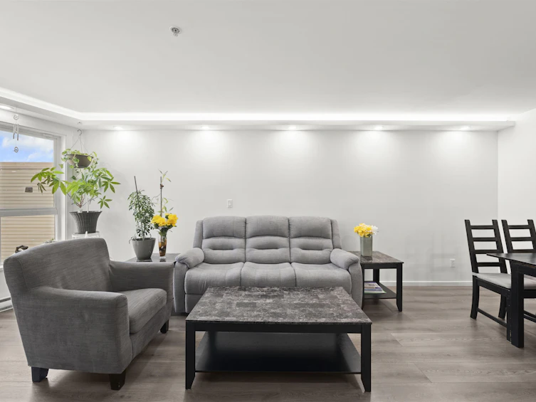 307-5438 Rupert Street, Vancouver, BC, V5R 2K3 - 3