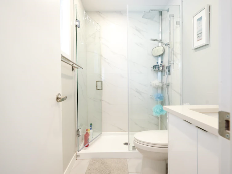 4449 Derby Place, North Vancouver, BC, V7R 3R9 - 14