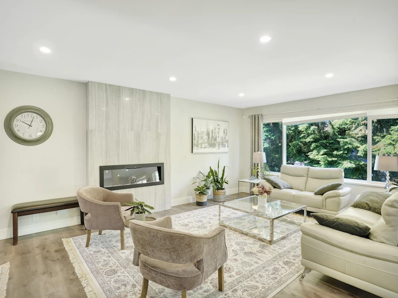 4449 Derby Place, North Vancouver BC V7R 3R9