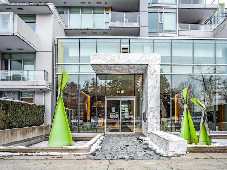 3207-6588 Nelson Avenue, Burnaby, BC, V5H 0E8 - 40
