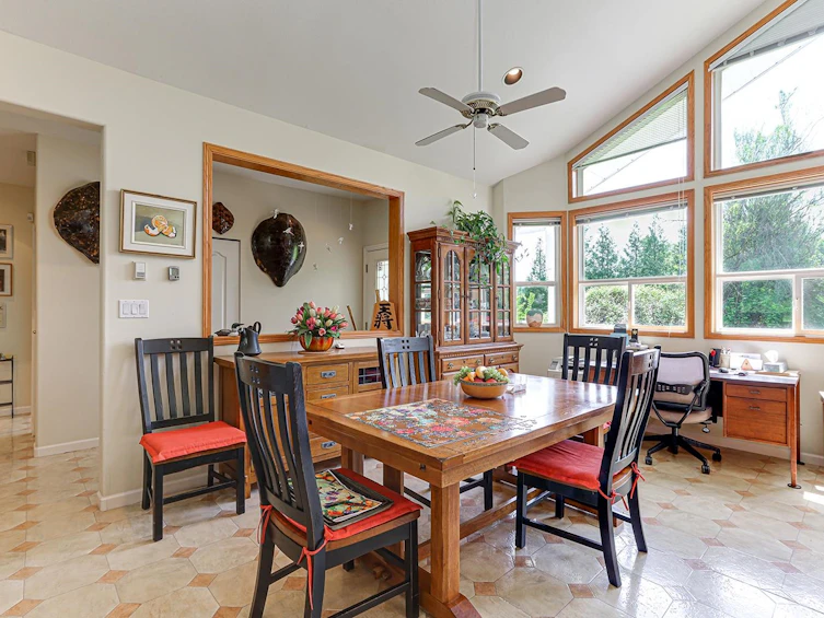 22279 57a Avenue, Langley, BC, V2Y 2L9 - 12