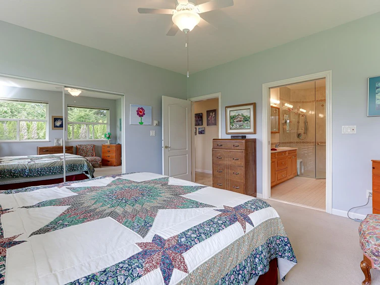 22279 57a Avenue, Langley, BC, V2Y 2L9 - 23